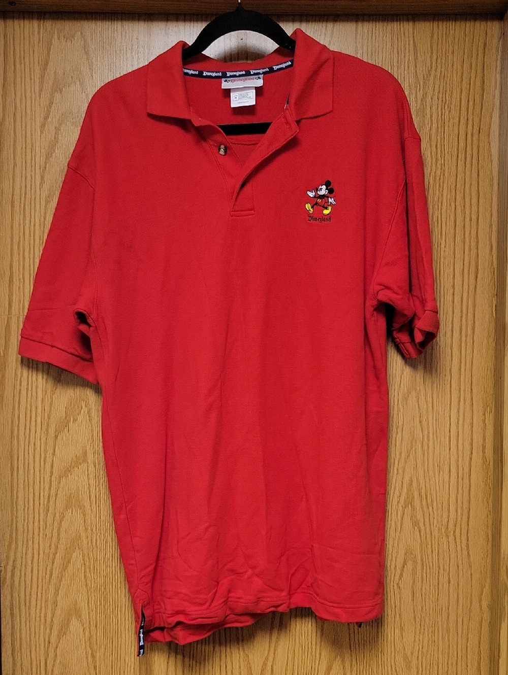 Disneyland Red Mickey Mouse Polo Shirt Medium • Disney Embroidered Top